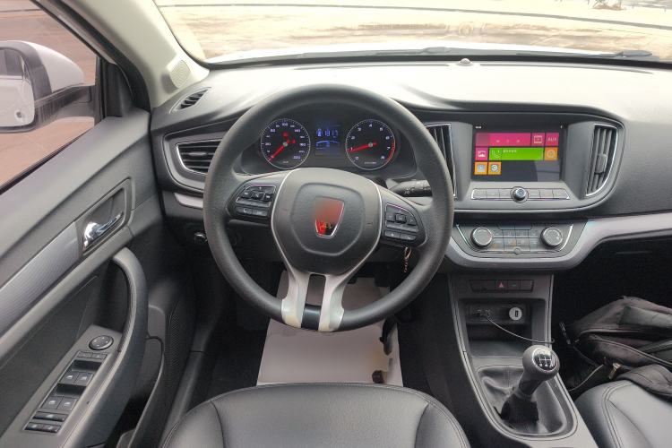 Used Roewe 360 2018 PLUS 1.5L Manual Luxury Edition
