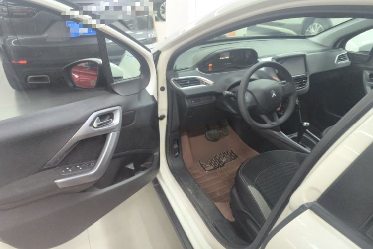 Used Peugeot 2008 2014 1.6L Automatic Trend Edition
