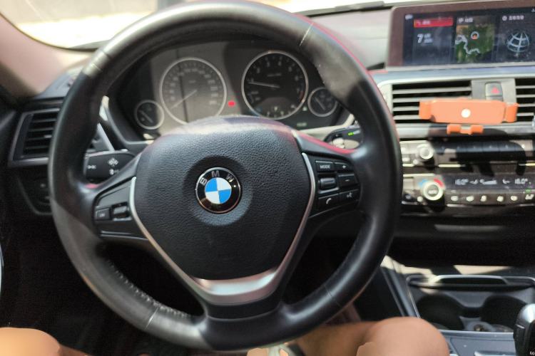 Used BMW 3 Series 2019 320Li Fashion Model
