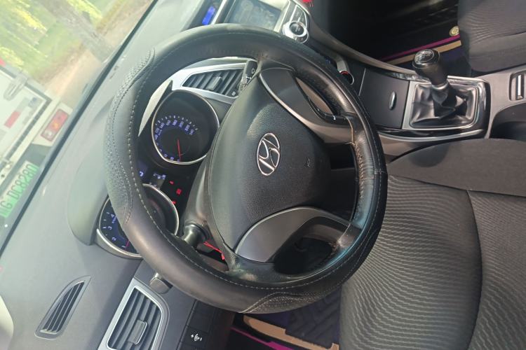 Used Hyundai Elantra 2012 1.6L Manual Leading Model