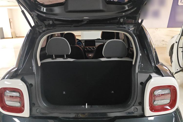 Used ORA Black Cat 2021 301 km Basic Version