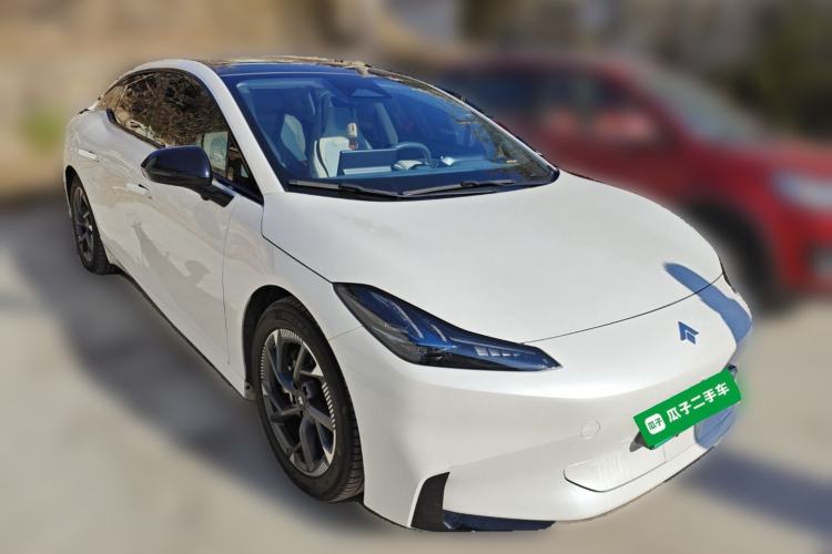 Used  GT 2023 560 Rear-Drive Tech Edition
