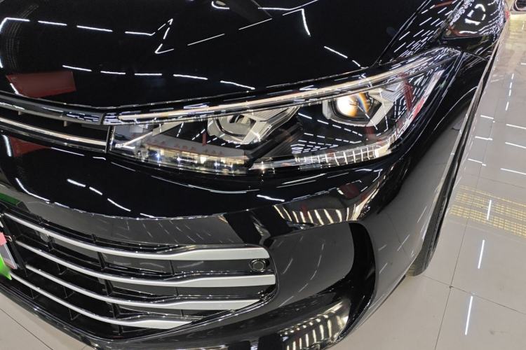 Used Volkswagen Passat 2025 Pro 380TSI Dragon Glory Edition