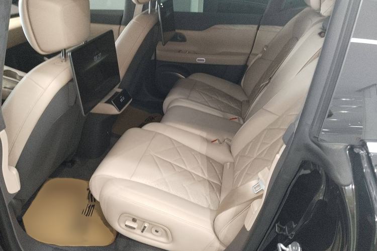 Used Nio ET7 2024 75 kWh Executive Signature Edition
