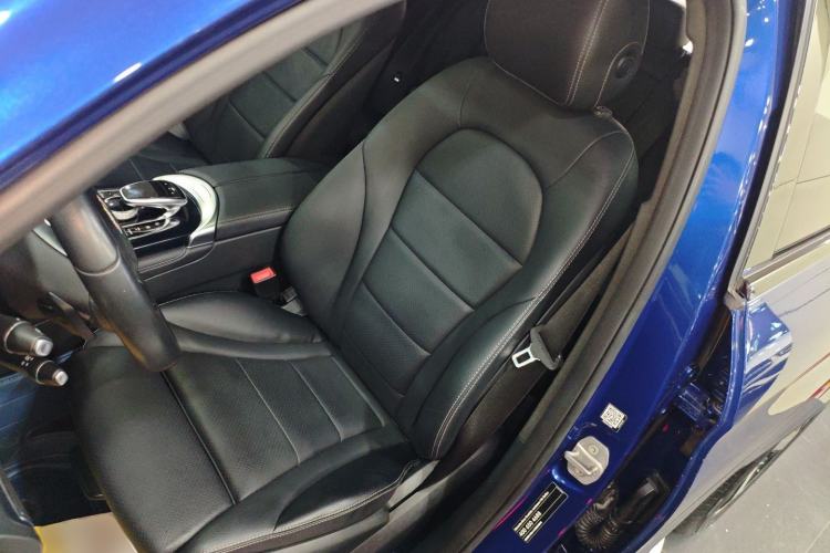 Used Mercedes-Benz GLC Coupe 2017 GLC 200 4MATIC Coupe SUV
