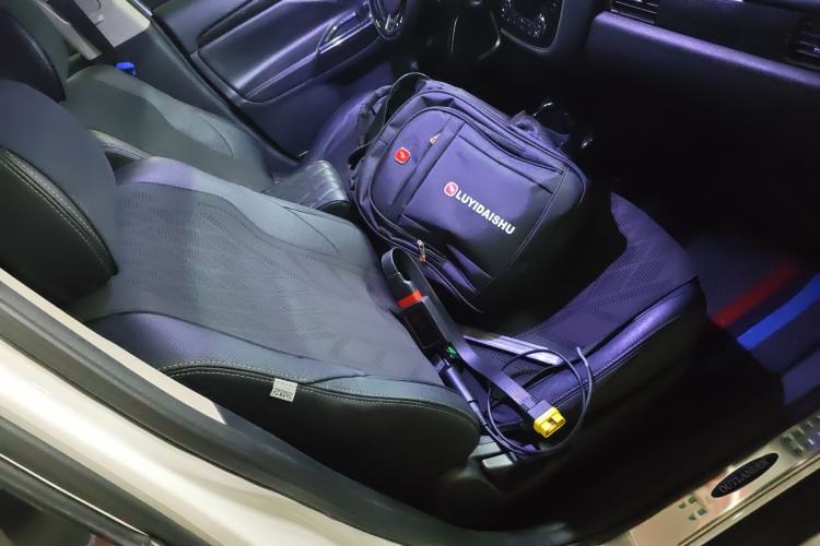 Used Mitsubishi Outlander 2016 2.4L 4x4 Elite Edition 5 Seats