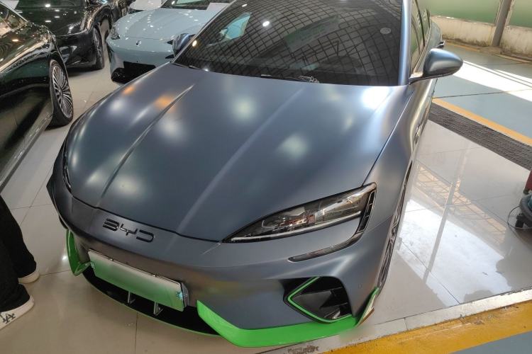 Used BYD Seal 2022 650 km All-Wheel-Drive Performance Version