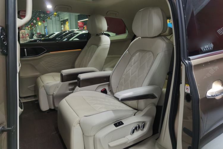 Used Volkswagen Viloran 2022 380TSI Prestige Edition