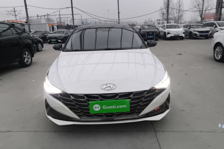 Used Hyundai Elantra 2022 1.5L CVT LUX Prestige Edition
