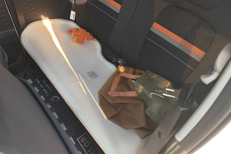 Used Wuling Hongguang MINIEV 2022 Macaron Premium Model – Lithium Ternary Battery