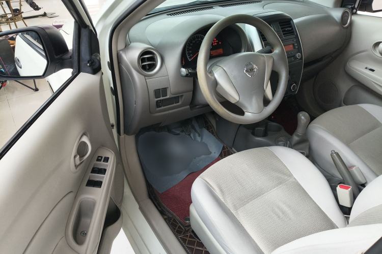 Used Nissan Sunny 2015 1.5XE Manual Comfort Edition