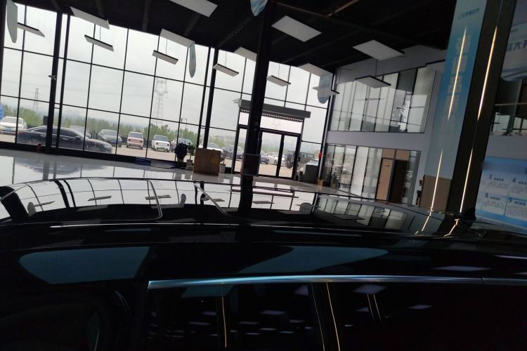 Used Denza D9 2022 DM-i 970 Four-Wheel Drive Flagship Model
