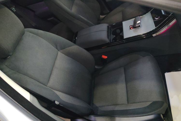 Used Land Rover Range Rover Velar 2024 S Model