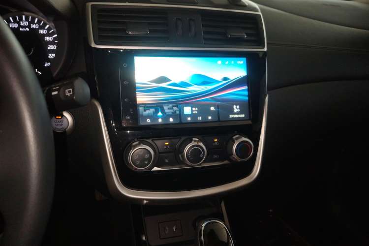 Used Nissan Tiida 2021 1.6L CVT Smart Drive Edition
