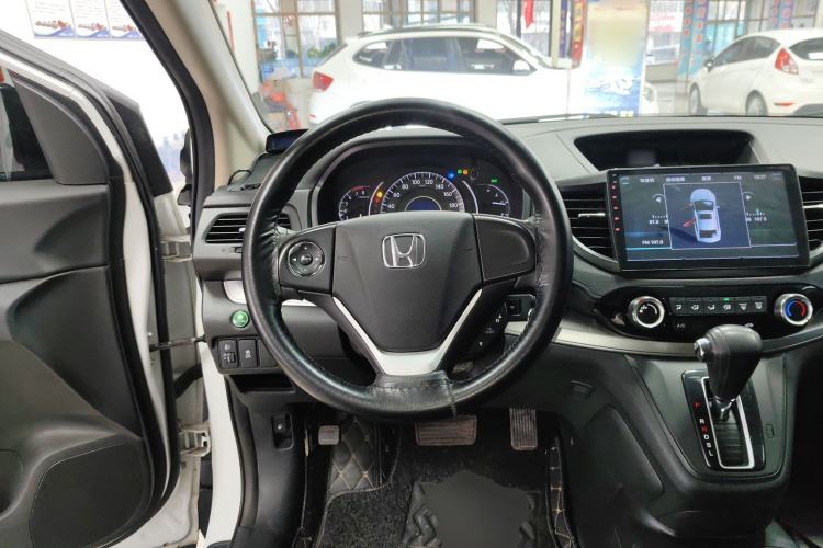 Used Honda CR-V 2016 2.0L two-wheel drive Urban Edition