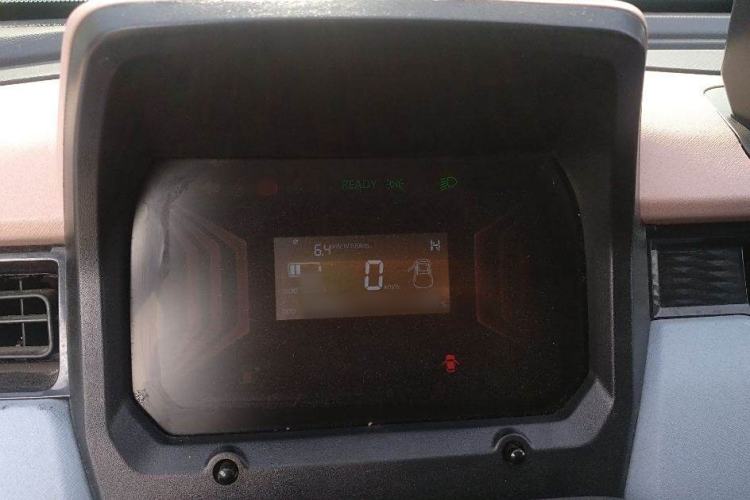 Used Chery QQ Ice Cream 2024 Edition Youth Version 120km Milkshake
