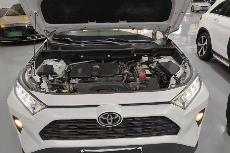 Used Toyota RAV4 2021 2.0L CVT Two-Wheel Drive Fashion PLUS Edition
