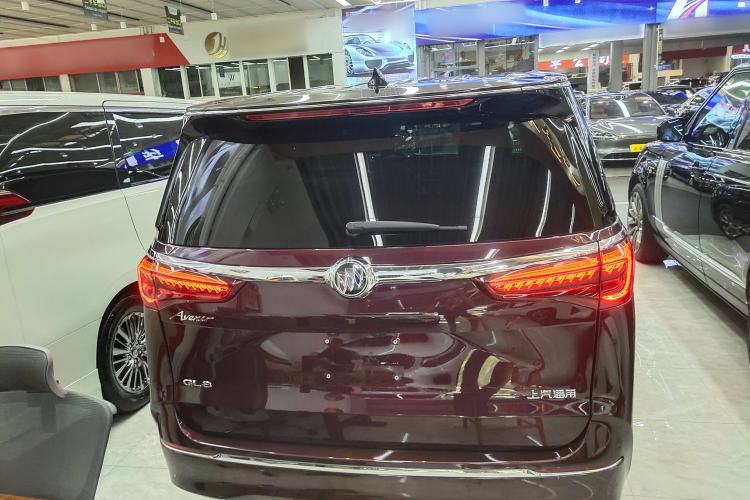 Used Buick GL8 2023 Avenir Avia 7-Seater Deluxe Edition
