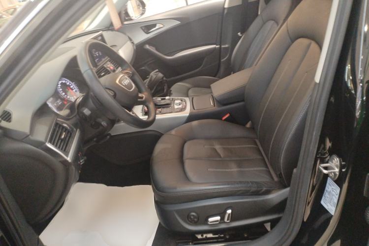 Used Audi A6L 2018 30th Anniversary Edition 35 TFSI Fashion Model
