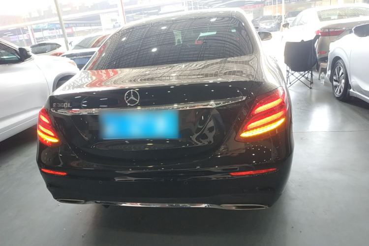 Used Mercedes-Benz E-Class 2019 E 300 L Sporty and Stylish Model
