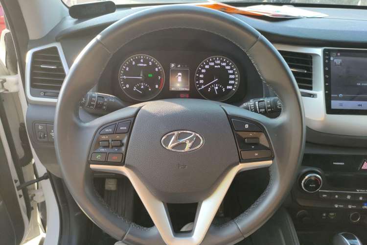 Used Hyundai Tucson 2015 1.6T Dual-Clutch Two-Wheel-Drive Smart Model