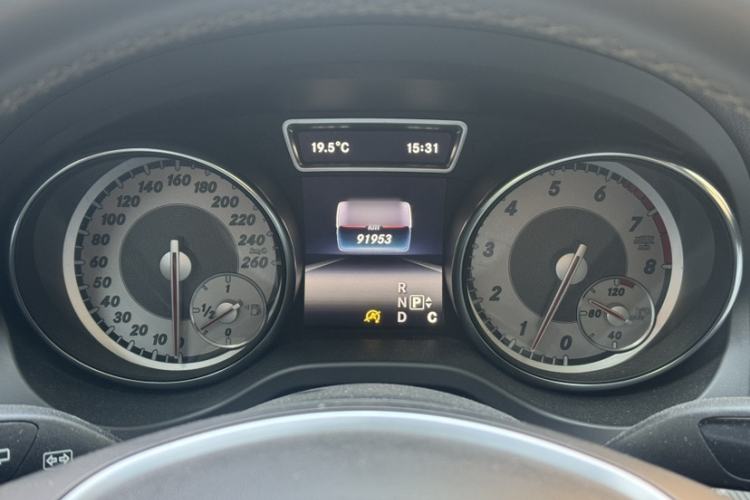 Used Mercedes-Benz GLA 2016 GLA 200 Fashion Model
