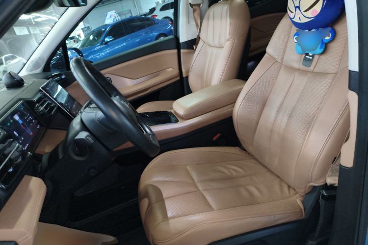 Used Nio ES8 2018 355 km Base Version 7-Seater Edition