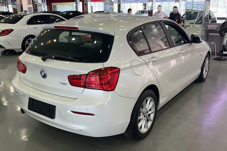 Used BMW 1 Series 2016 118i Urban Design Package
