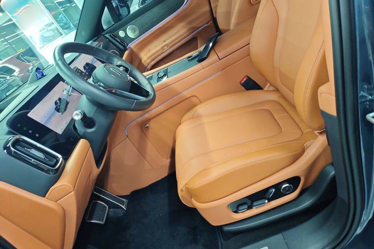 Used Hima AITO M9 2024 Range-Extended Ultra Version 42 kWh 6-Seater Model
