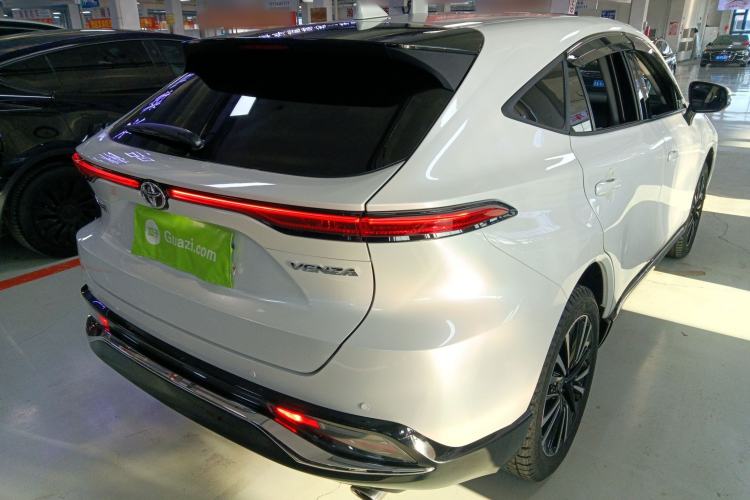 Used Toyota Venza 2023 2.0L CVT Two-Wheel Drive Prestige Version
