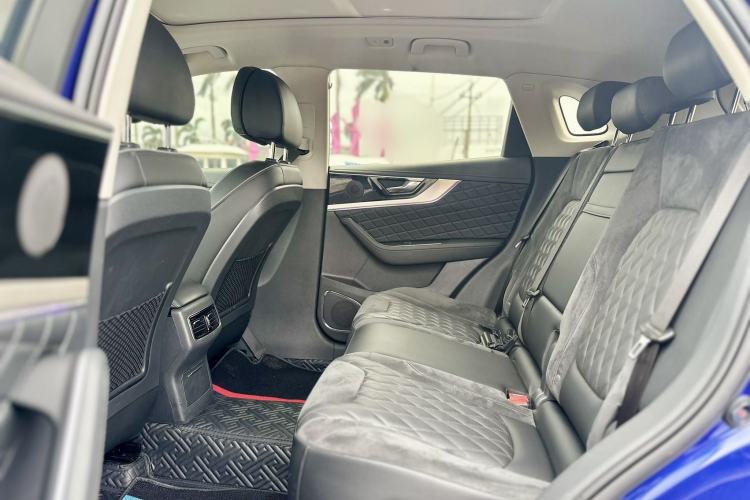 Used Hongqi HS5 2019 2.0T Smart Connect Flagship Edition
