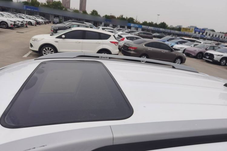 Used Hyundai ix35 2015 2.0L Automatic 2WD Smart Version China V Standard
