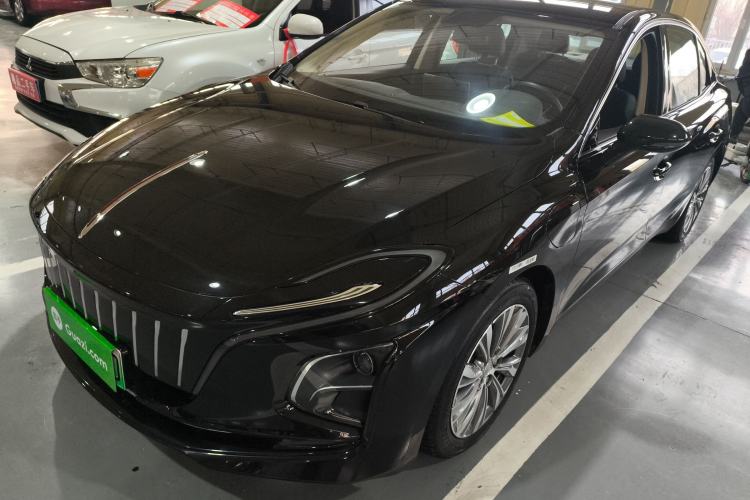 Used Hongqi E-QM5 2024 610 km PLUS