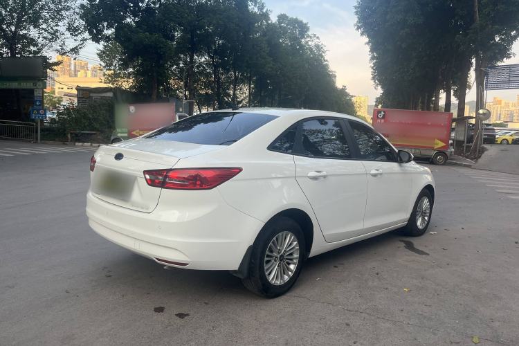 Used Ford Escort 2015 1.5L Automatic Comfort Model
