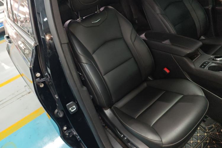 Used Cadillac XT4 2020 Revised Version 28T Two-Wheel Drive Leading Edition
