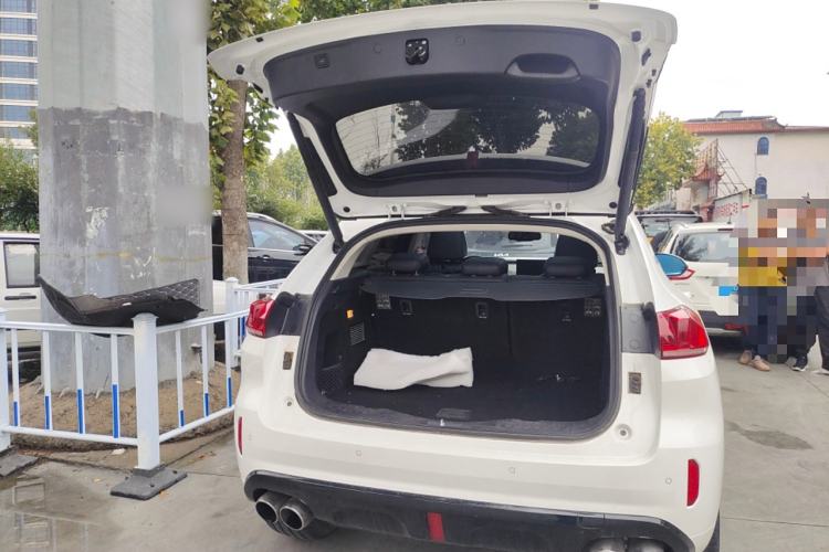 Used Wey VV5 2017 2.0T Ultra-Luxury Version
