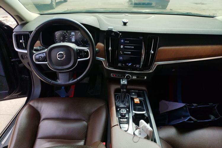Used Volvo S90 2020 T5 Zhiyuan Luxury Edition