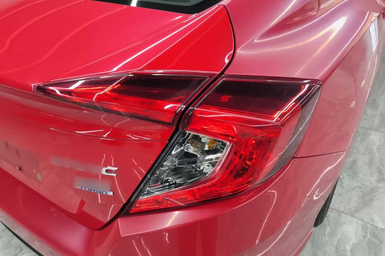 Used Honda Civic 2016 220TURBO CVT Luxury Edition
