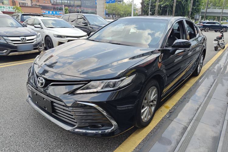 Used Toyota Camry 2023 2.0GVP Premier Edition
