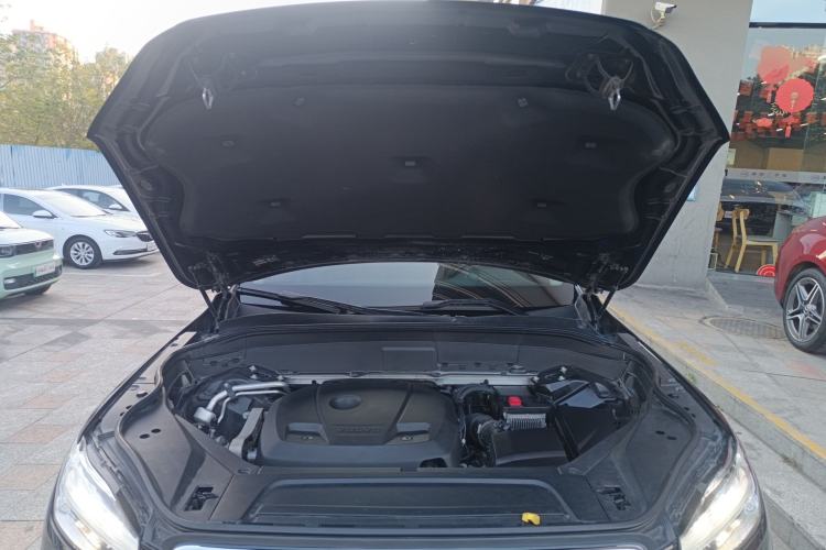 Used Volvo XC90 2019 T5 Zhiyi Edition 5-Seater China VI Standard
