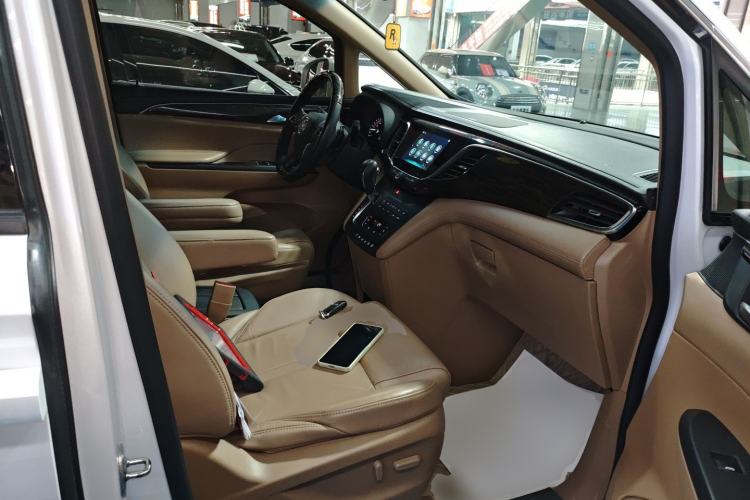 Used Buick GL8 2017 ES 28T Premium Version China V Standard