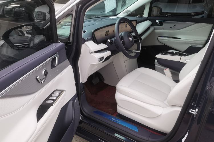 Used Buick GL8 New Energy 