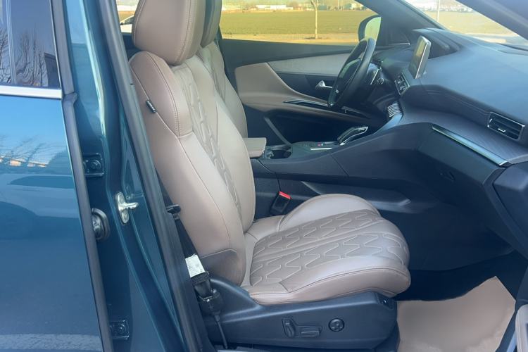 Used Peugeot 5008 2017 380THP 7-Seater Luxury GT Edition