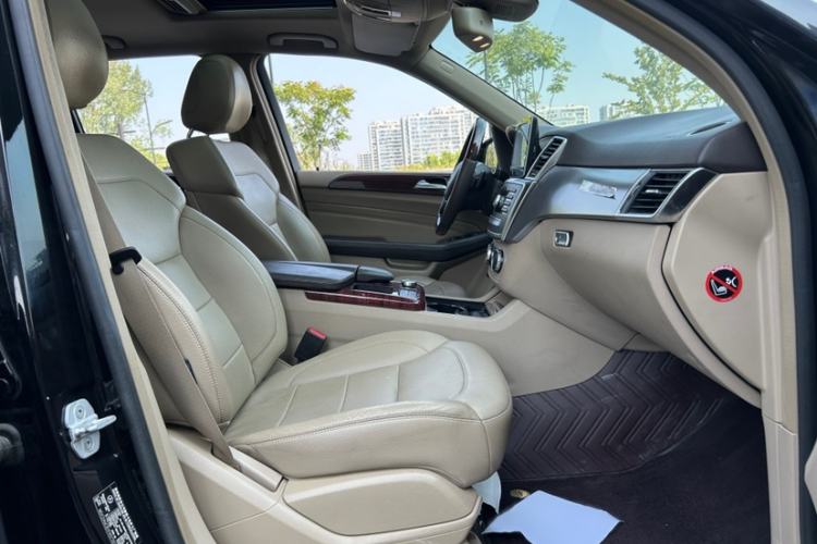 Used Mercedes-Benz M-Class 2015 ML 320 4MATIC