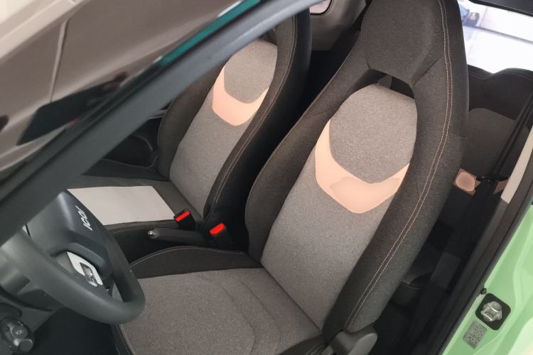 Used Chery QQ Ice Cream 2022 170km Sundae Phosphate Lithium-Ion