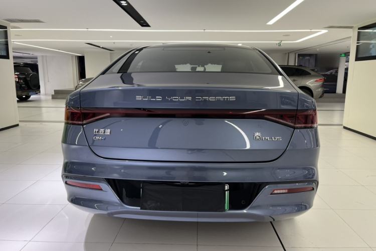 Used BYD Qin PLUS 2024 HONOR Edition DM-i 55KM Leading Model
