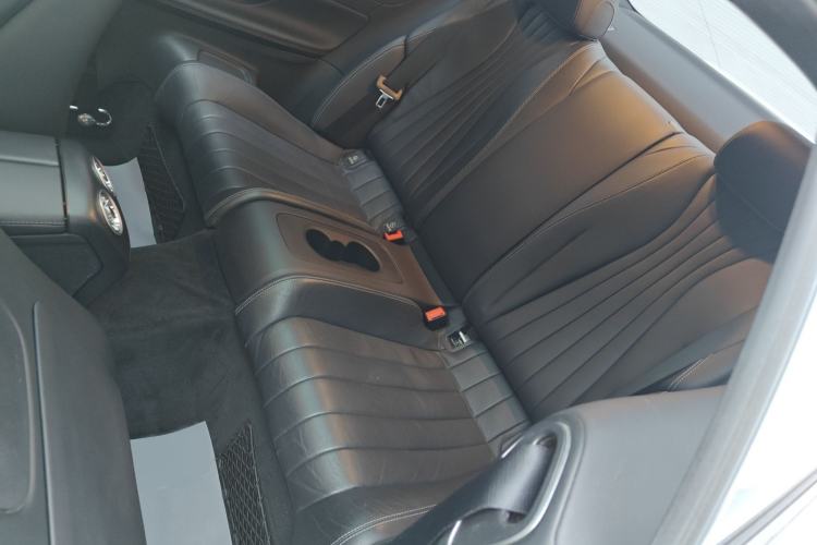 Used Mercedes-Benz E-Class 2018 E 200 4MATIC Coupe
