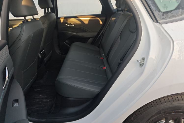 Used BYD Qin PLUS 2025 DM-i Smart Drive 55KM Leading Model
