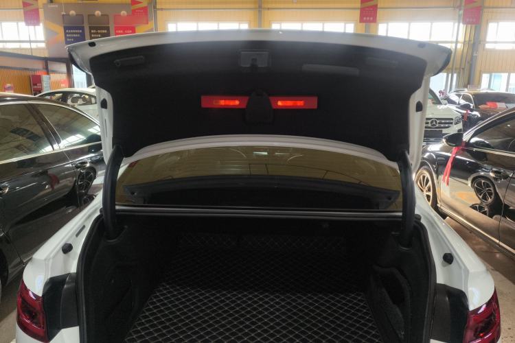 Used Audi A4L 2019 40 TFSI Fashion Edition China VI Emission Standard