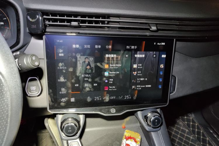 Used Lynk & Co 01 2021 2.0TD Four-Wheel Drive Dark Night Edition